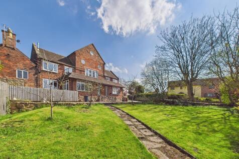 5 bedroom link detached house for sale