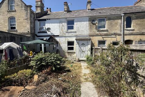 Clarks Place, Trowbridge BA14 2 bed terraced house for sale