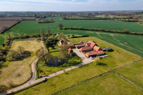 5 bedroom barn conversion for sale