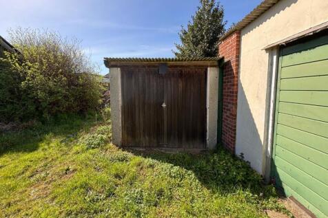 Garage at the Rear of 4 Laird Avenue... Garage for sale