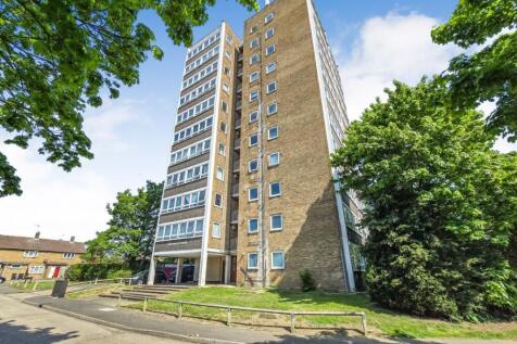 208 Pennymead, Harlow, Essex, CM20 3JF 1 bed flat for sale