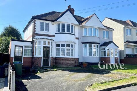 Highbury Avenue, Rowley Regis 3 bed semi
