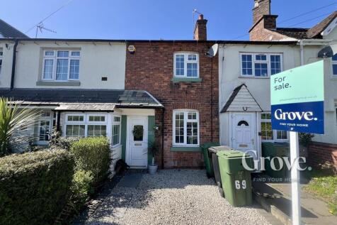 Stourbridge Road, Hagley 2 bed terraced house for sale