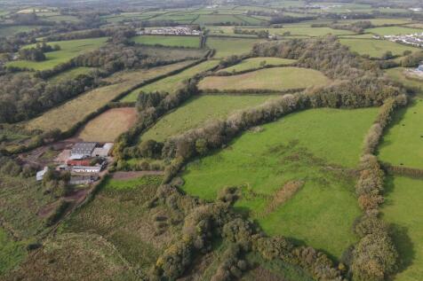 4 bedroom smallholding for sale