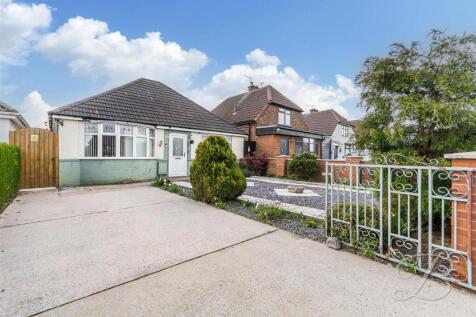 2 bedroom detached bungalow for sale