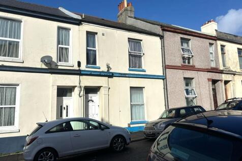 5 bedroom terraced house for sale
