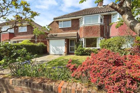 Buckingham Road, Maghull L31 3 bed semi