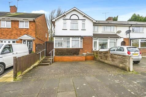 3 bedroom end of terrace house for sale