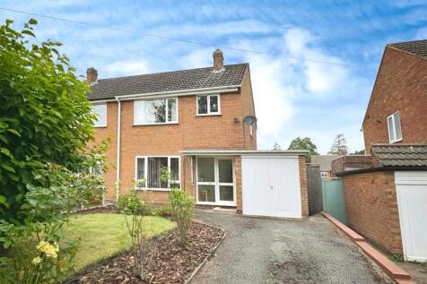 High Street, Shirley, Solihull 3 bed semi