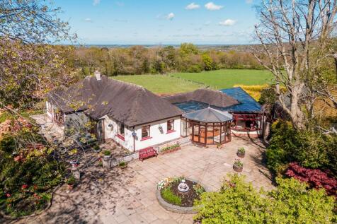 5 bedroom detached bungalow for sale