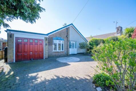 2 bedroom detached house for sale