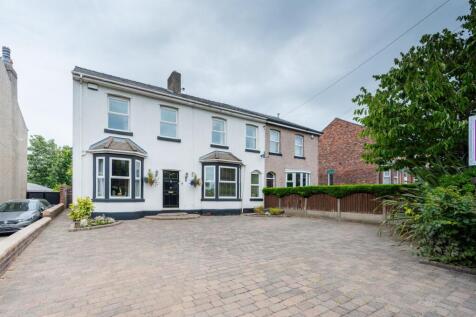 5 bedroom semi-detached house for sale