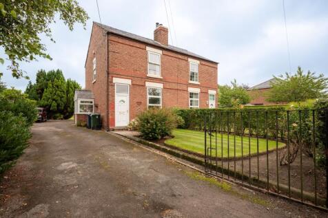2 bedroom semi-detached house for sale