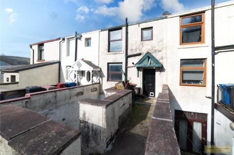 Cocker Street, Darwen, Lancashire... 2 bed maisonette for sale