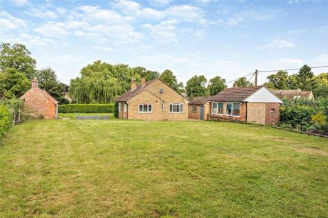 Main Street, Barnwell... 3 bed bungalow for sale