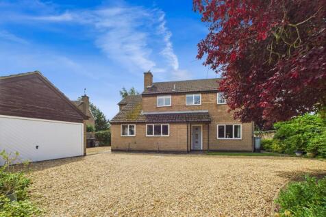 Lindsey Close, Woodnewton... 4 bed detached house for sale