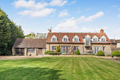 Main Street, Polebrook, PE8 5 bed detached house for sale