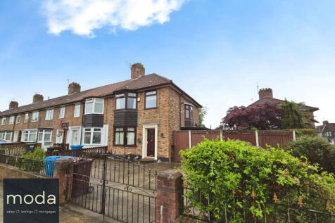 3 bedroom end of terrace house for sale