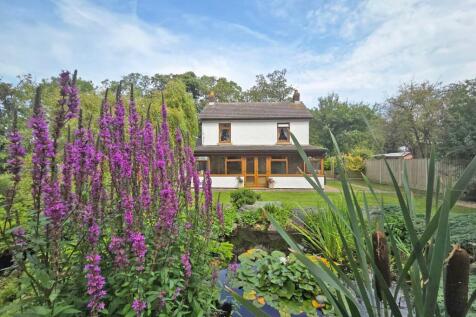 Fluke Hall Lane, Pilling, Preston, PR3 3 bed detached house for sale