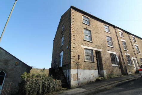 High Street, New Mills 1 bed duplex for sale