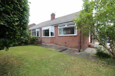 3 bedroom semi-detached bungalow for sale