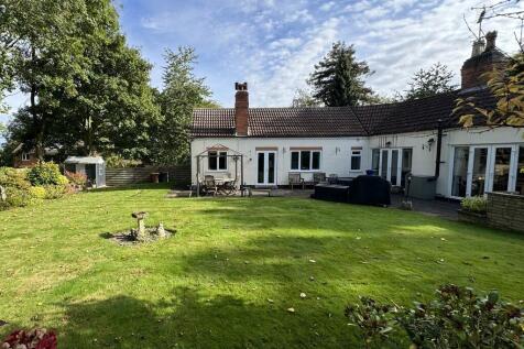 Paradise Lane, Old Dalby 6 bed detached bungalow for sale
