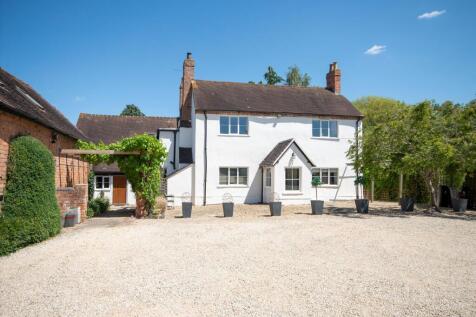 6 bedroom detached house for sale