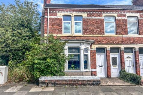 Belle Vue Crescent, South Shields 2 bed flat for sale