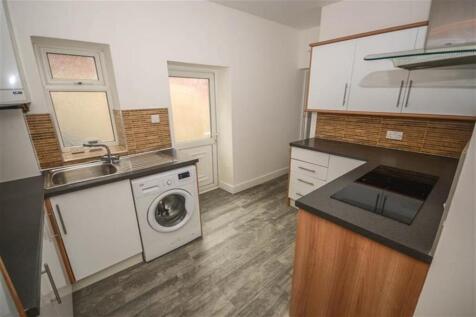 Stanhope Road, South Shields 3 bed flat for sale