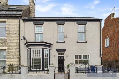 Salmon Street, South Shields 3 bed end of terrace house for sale