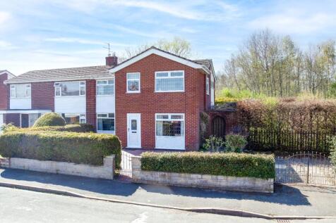 4 bedroom semi-detached house for sale