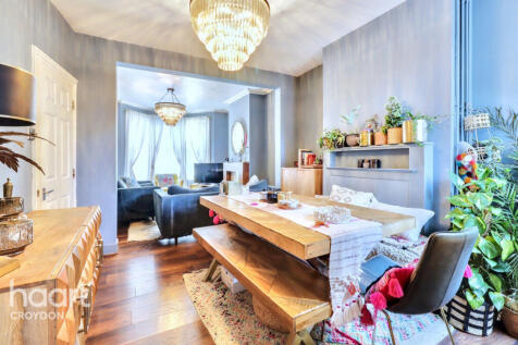Whitehorse Road, Croydon 4 bed terraced house for sale