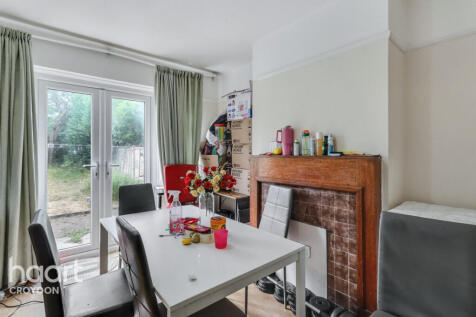 Kimberley Road, Croydon 3 bed terraced house for sale
