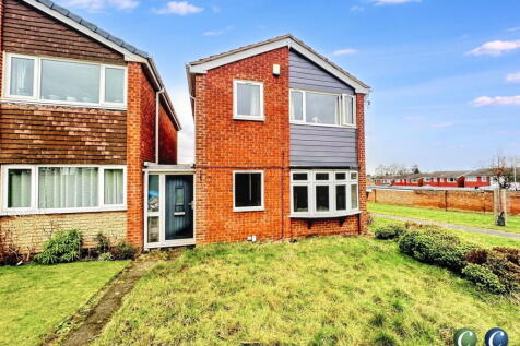 Joseph Dix Drive, Rugeley, WS15 2PU 3 bed detached house for sale