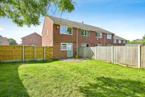 2 bedroom end of terrace house for sale