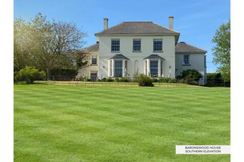 6 bedroom character property for sale