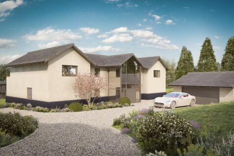 5 bedroom property with land for sale
