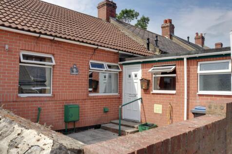 2 bedroom bungalow for sale