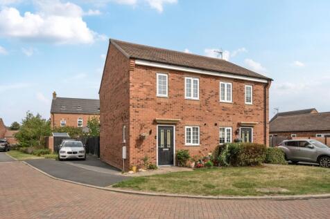 TWIGGER DRIVE, WARWICK CV35 2 bed semi