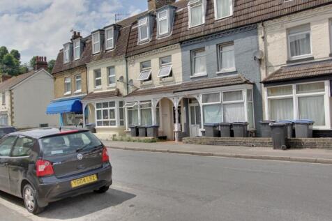 5 bedroom terraced house for sale