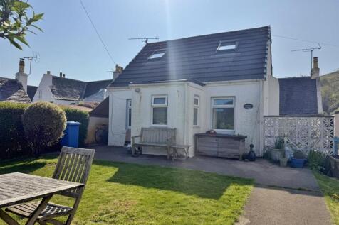 2 bedroom cottage for sale