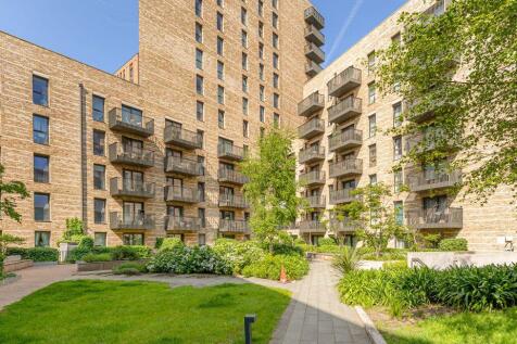 Bramwell Way, London E16 2 bed apartment for sale