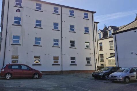 48 bedroom house of multiple occupation for sale