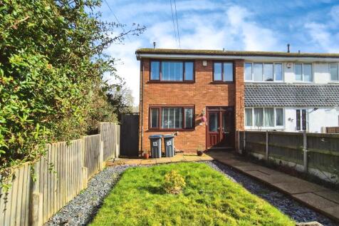 3 bedroom end of terrace house for sale