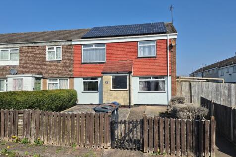 3 bedroom end of terrace house for sale