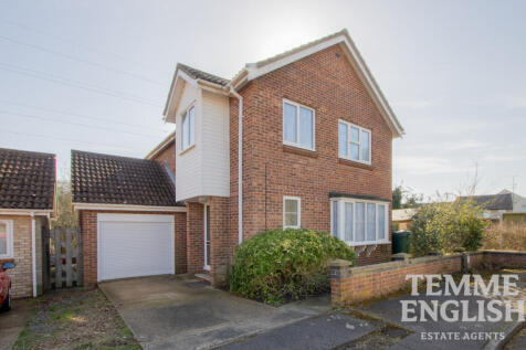 Cardinal Close, Colchester, CO4 4 bed detached house for sale