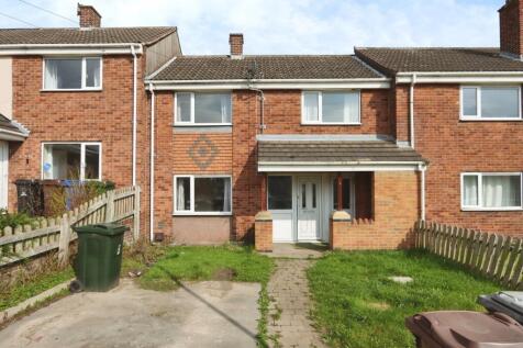 3 bedroom town house for sale
