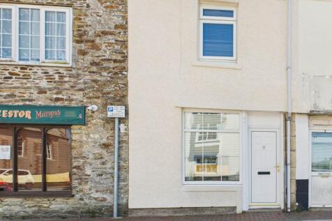 Newport, Callington 2 bed terraced house for sale
