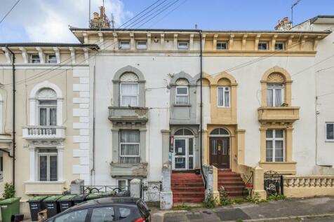 1 bedroom flat for sale