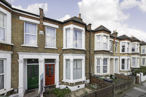 5 bedroom terraced house for sale